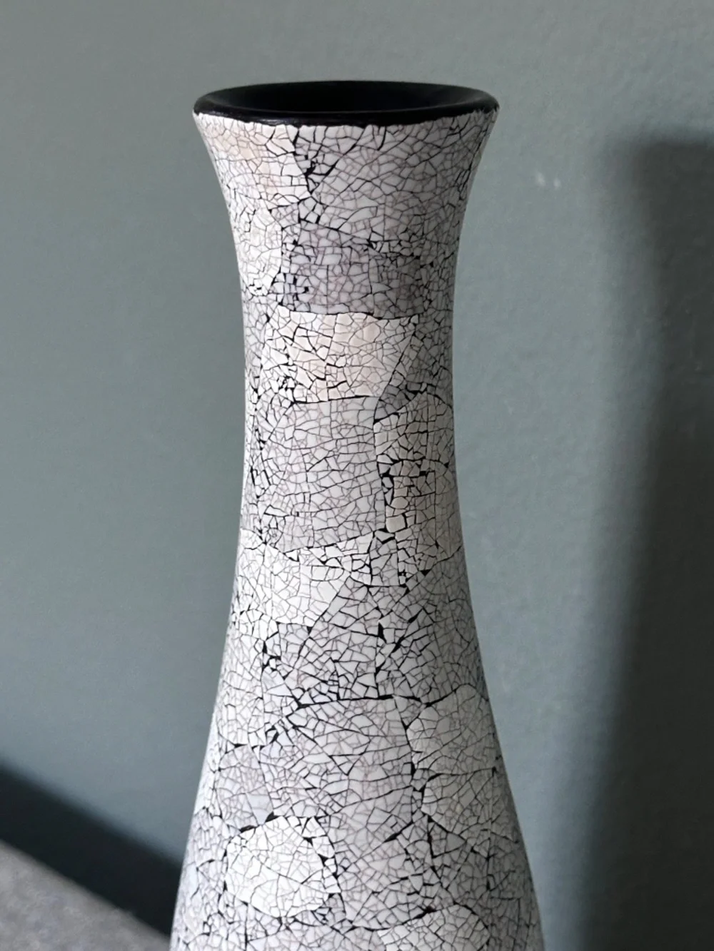 Vintage Handcrafted Asian Mosaic Art Bud Vase